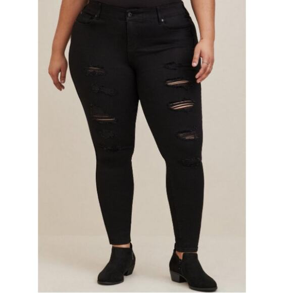torrid Denim - NWOT Torrid Women's Bombshell Skinny Premium Stretch High Rise Destructed Jeans